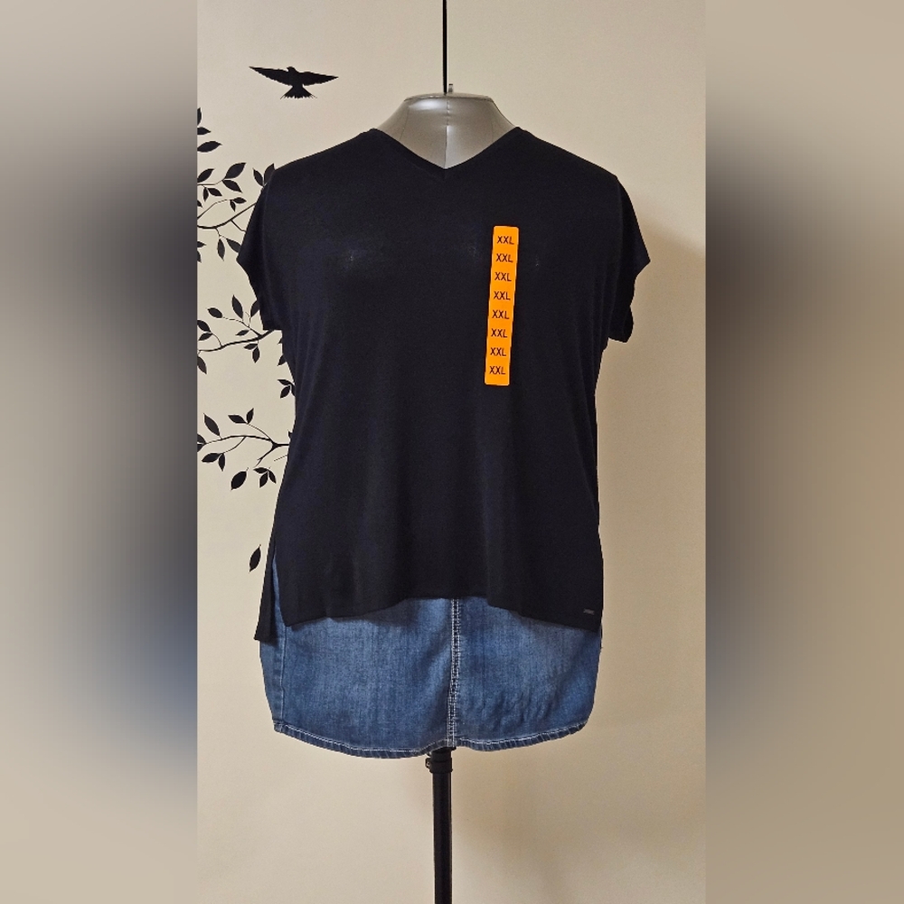 Tee shirt